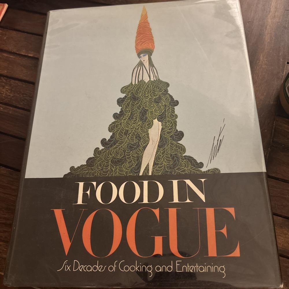 Food in Vogue: Six Decades of Cooking and Entertaining Hardback Book 1976 1st Ed